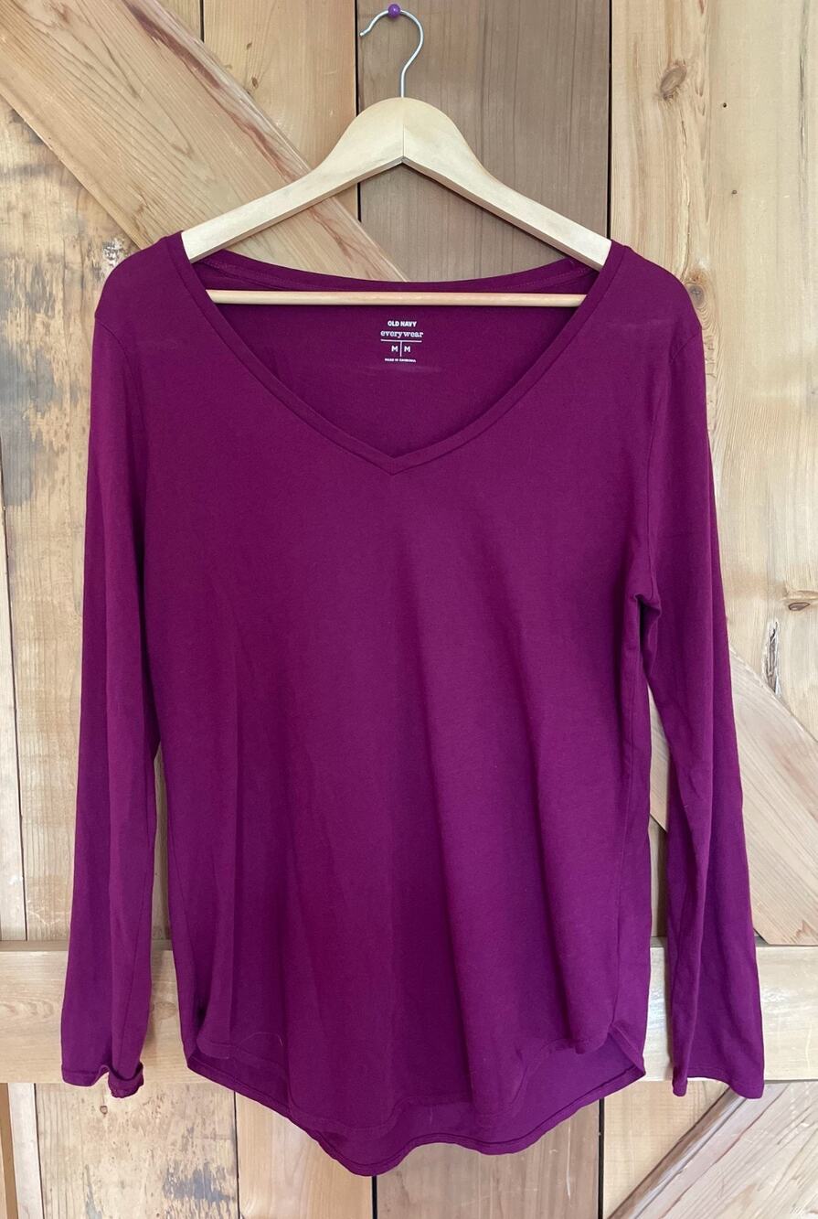 Old Navy Everywear Plum V-Neck Long Sleeve Cotton T-Shirt Womens Medium